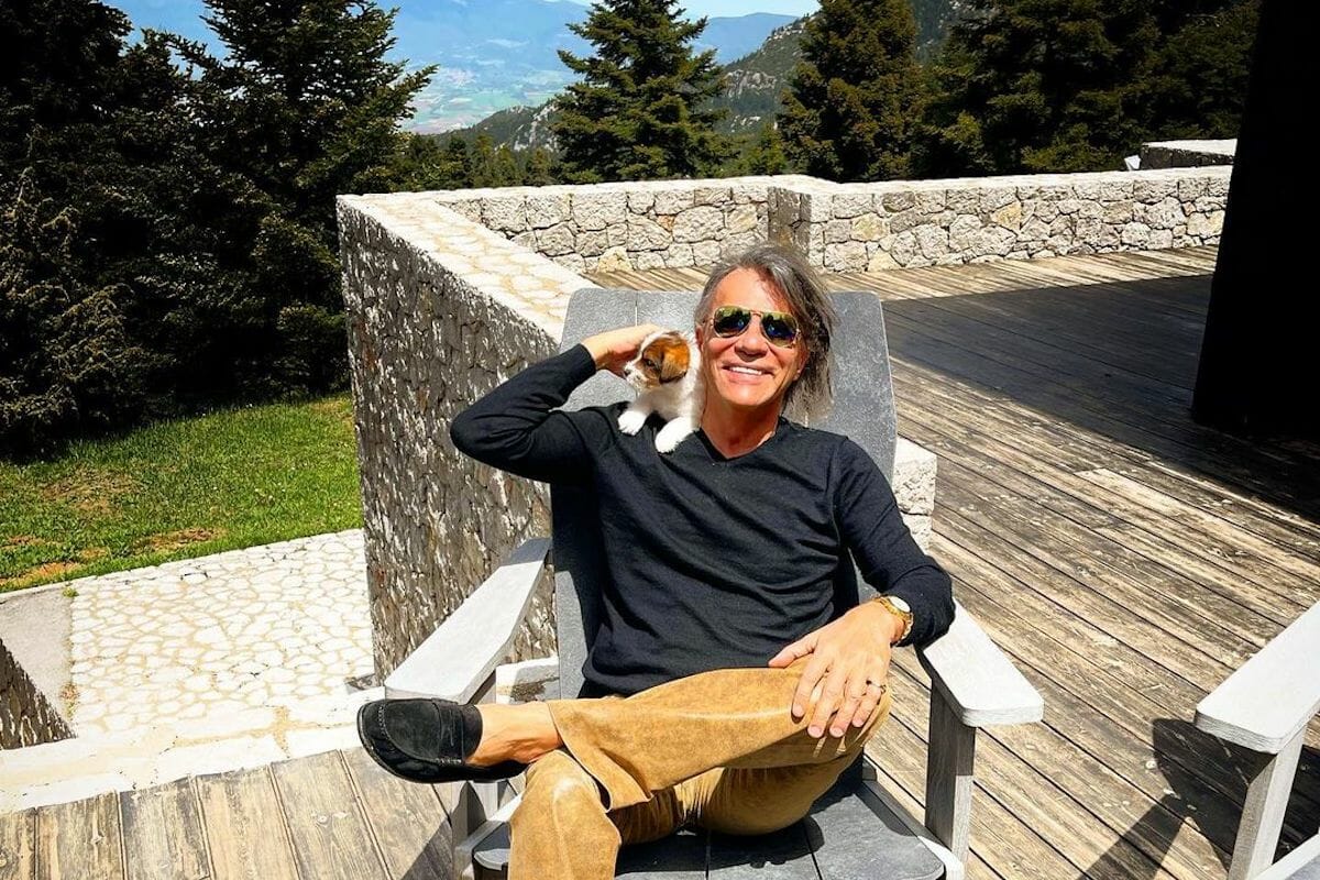 Ηλίας Ψινάκης: Δείτε το παλάτι του στο Μαραθώνα