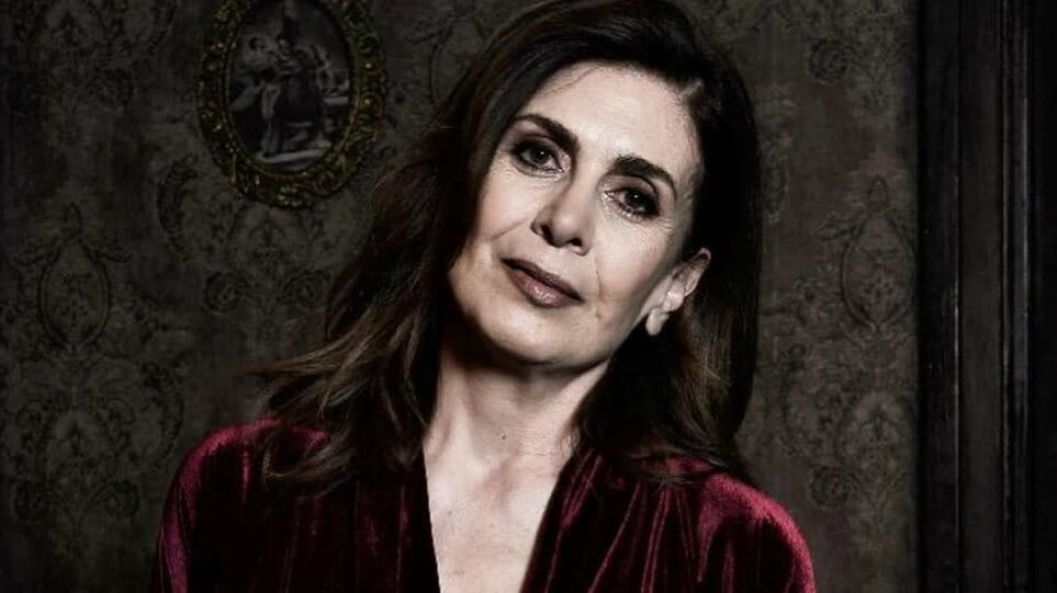 Κατερίνα Διδασκάλου: Γίνεται καλόγρια! Μεγάλη έκπληξη από τη «Μυρσίνη»