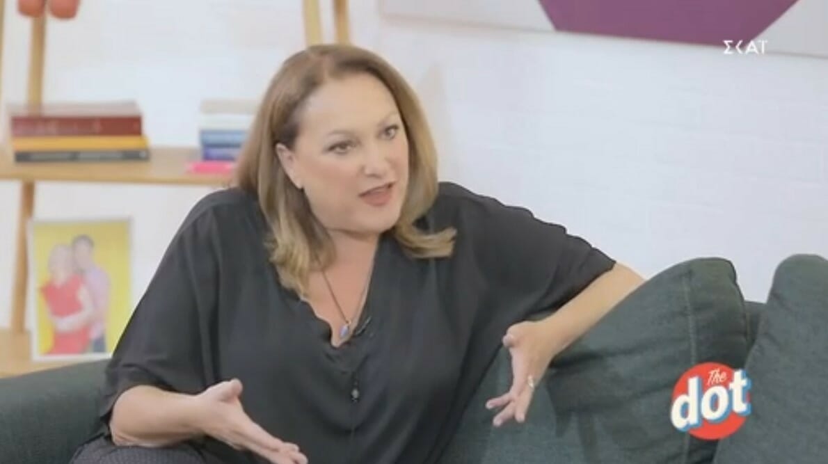 Ρένια Λουϊζίδου: «Ο ηθοποιός που ονειρεύονται οι παραγωγοί, δεν τρώει, δεν πεινάει, δεν διψάει, δεν αρρωσταίνει»