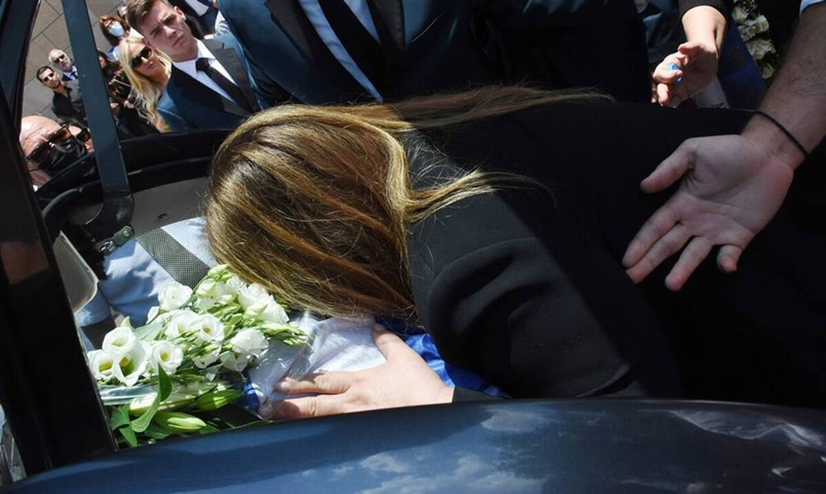 Δέσποινα Μοιραράκη: Ο σπαρακτικός επικήδειος για τον Γιάννη Κοντούλη