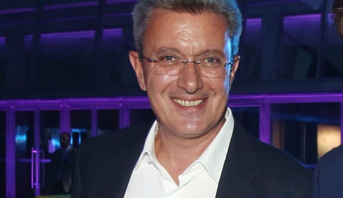 Νίκος Χατζηνικολάου: Δείτε τον γοητευτικό γιο του