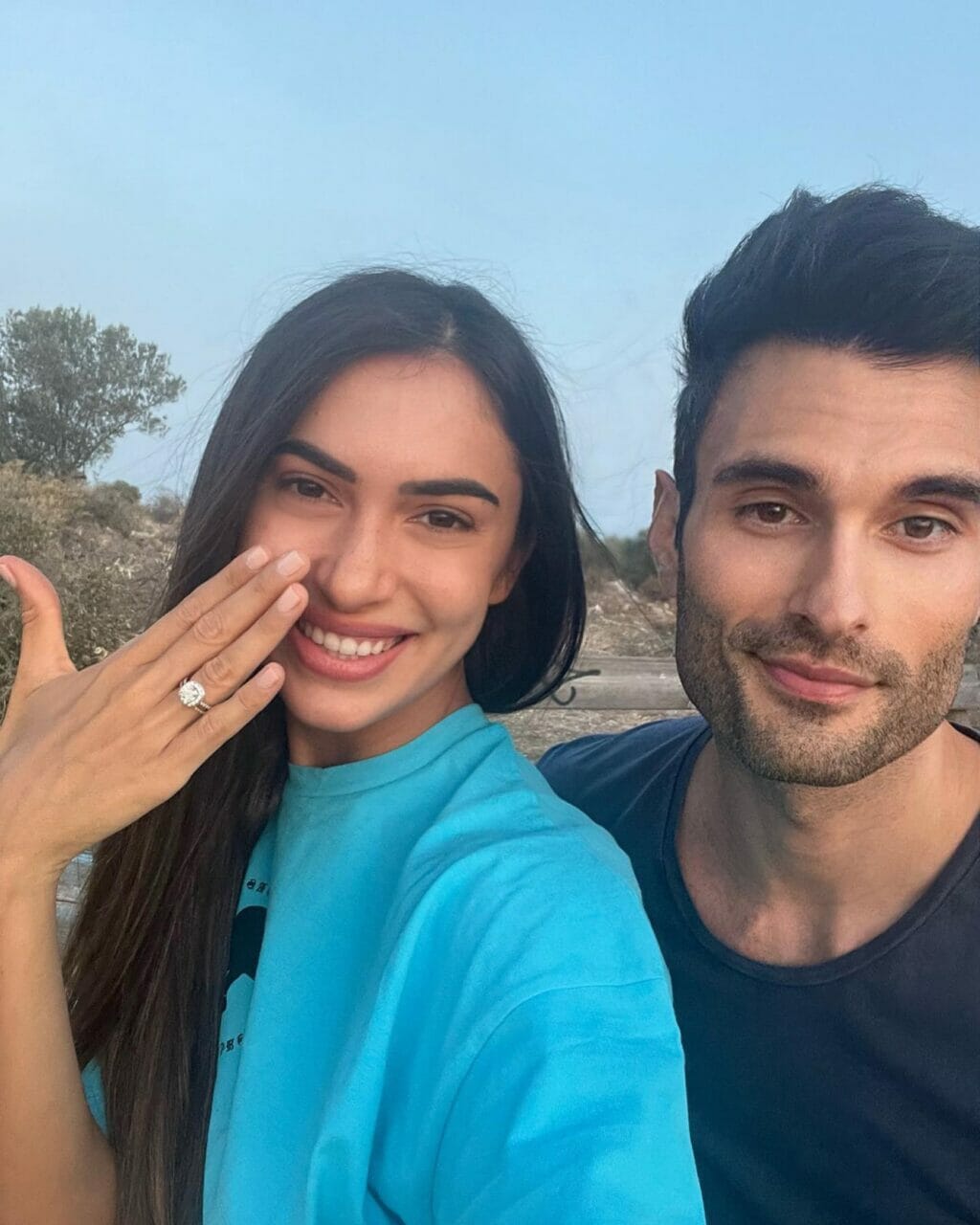 Άννα Πρέλεβιτς: «Ήμουν ο πρίγκιπας στις σχολικές παραστάσεις, τώρα έχω βρει τον άνθρωπό μου»