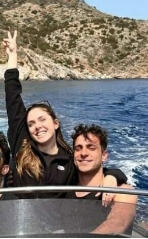 Αλέξανδρος Σκουρλέτης: παρών στην πρεμιέρα της αγαπημένης του Αφροδίτης Λιάντου