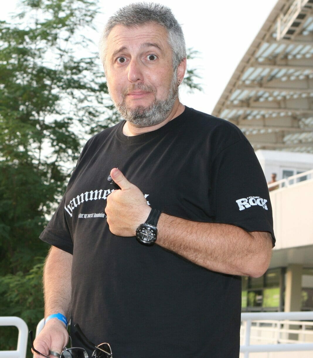 Στάθης Παναγιωτόπουλος: Η Αλόννησος του γύρισε την πλάτη – Δεν πατάει ψυχή στο μαγαζί του