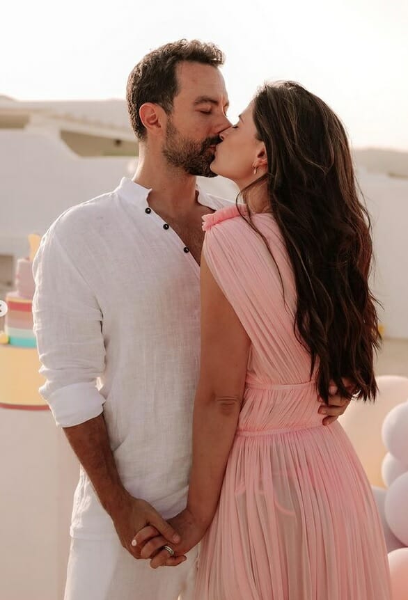 Σάκης Τανιμανίδης - Χριστίνα Μπόμπα: το φωτογραφικό άλμπουμ από τα γενέθλια των διδύμων