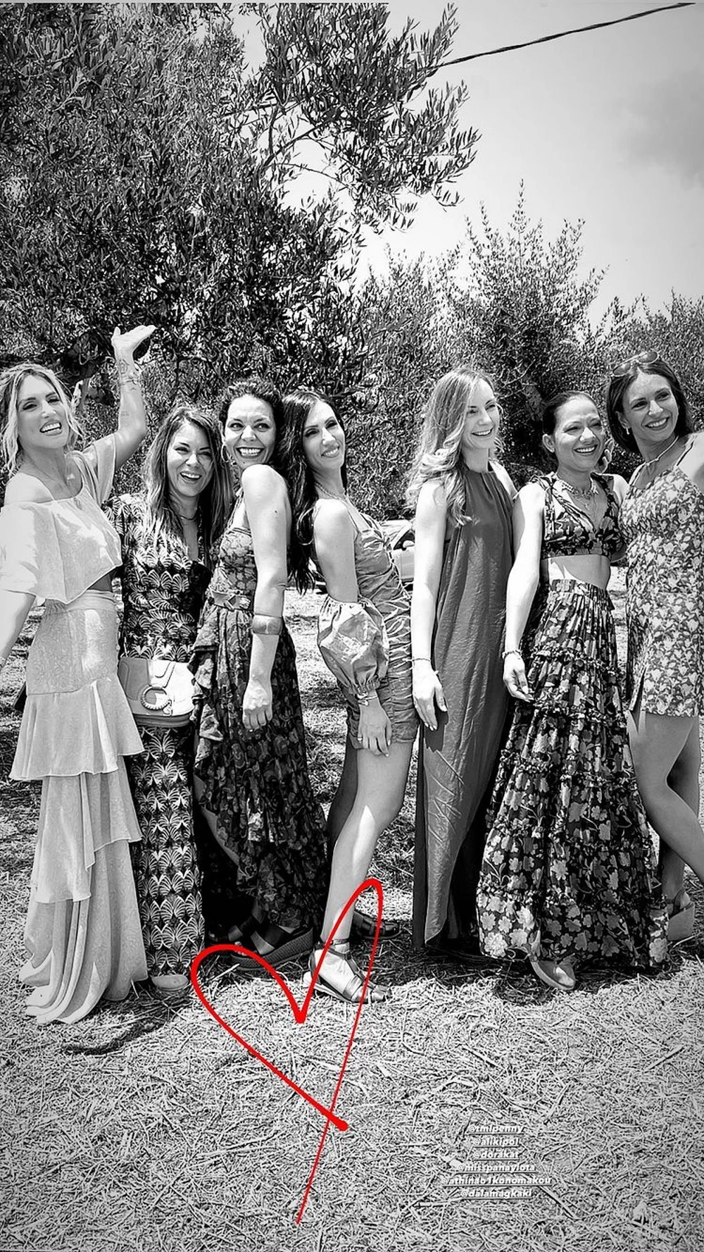 Αθηνά Οικονομάκου: Το φωτογραφικό άλμπουμ της βάπτισης της κόρης της - Ποιοι έδωσαν το παρών στο Γύθειο