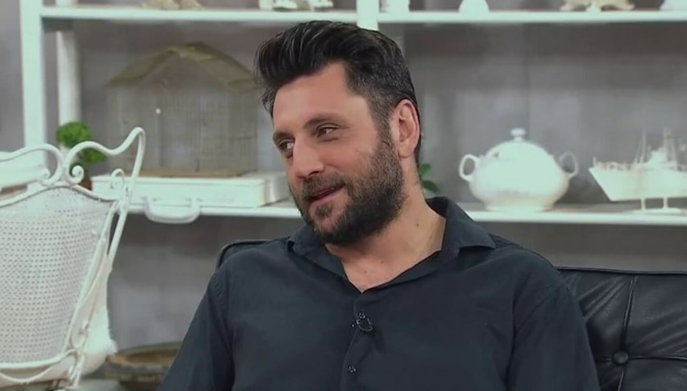 Γιώργος Χρυσοστόμου: «Είναι λυπηροί οι Έλληνες γύρω στις 4 με 5 τα ξημερώματα»