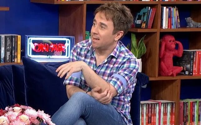 Θανάσης Τσαλταμπάσης: «Κλαίγαμε στην τελευταία παράσταση, αλλά δεν ξέραμε πόσο δύσκολα ήταν τα πράγματα για την Αλίκη Βουγιουκλάκη»