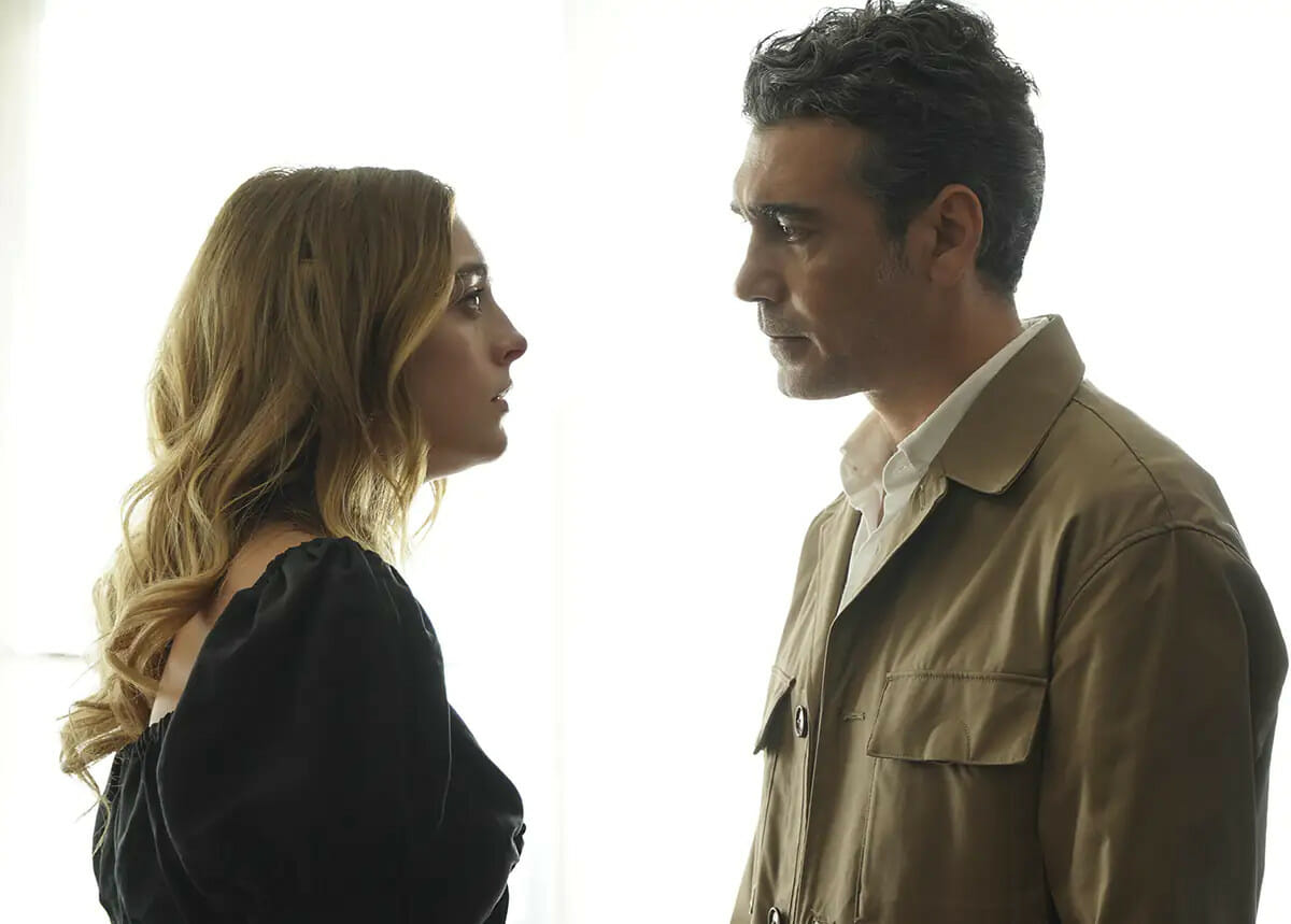 Άπιστος Spoiler: η Ντερίν βγάζει από τη ζωή της τον Βολκάν