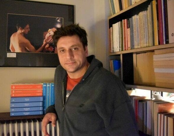 Γιώργος Χρυσοστόμου: «Είμαι 42 χρονών, λειτουργώ διαφορετικά στις σχέσεις»