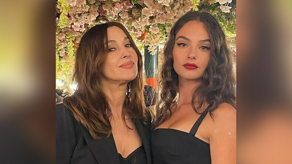 Μόνικα Μπελούτσι: Μαζί με την κόρη της στην Πάρο