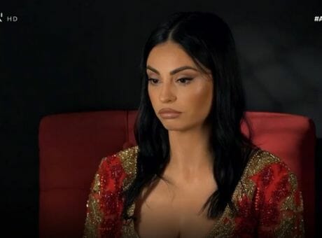 Δήμητρα Αλεξανδράκη: «Μου έβαλαν φωτιά, με πέταξαν από τις σκάλες, φοβόμουν ότι θα με σκοτώσουν»