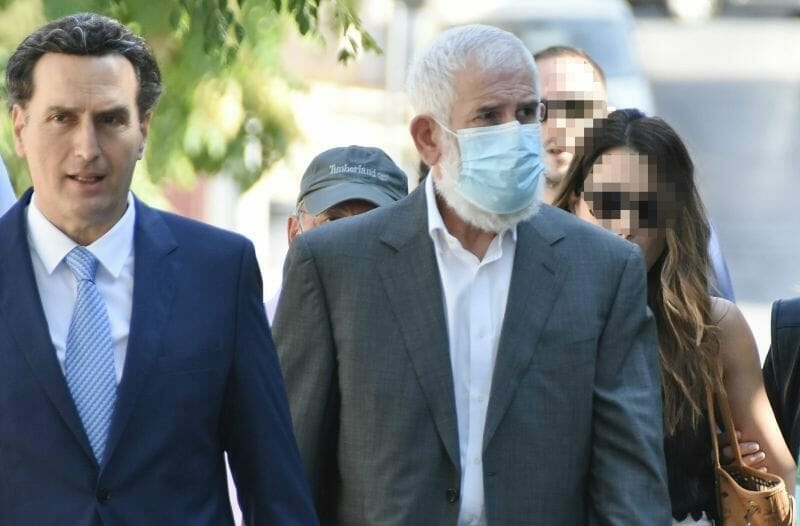 Πέτρος Φιλιππίδης: Στα δικαστήρια χωρίς χειροπέδες μετά το ελαφρύ εγκεφαλικό