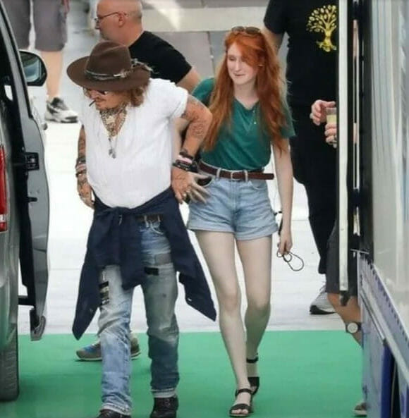 Τζόνι Ντεπ: Στην Ιταλία με νέα σύντροφο; Η κοκκινομάλλα που «φούντωσε» τις φήμες