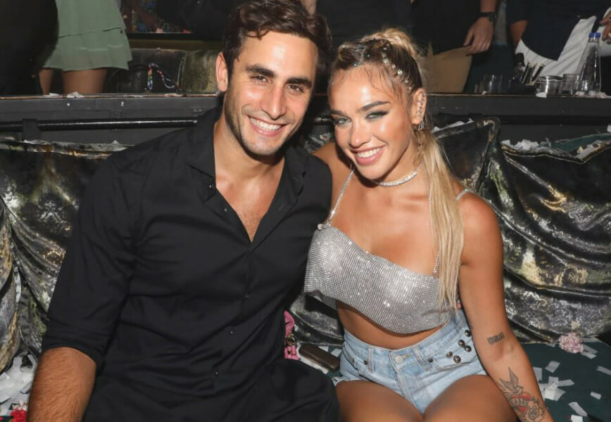 Κόνι Μεταξά – Μάριος Καπότσης: Από τις Μαλδίβες στο Μαιάμι!