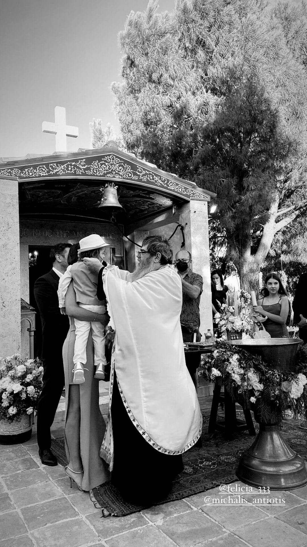 Φελίσια Λαπάτη-Μιχάλης Αντιώτης: Το φωτογραφικό άλμπουμ από την βάφτιση του γιου τους