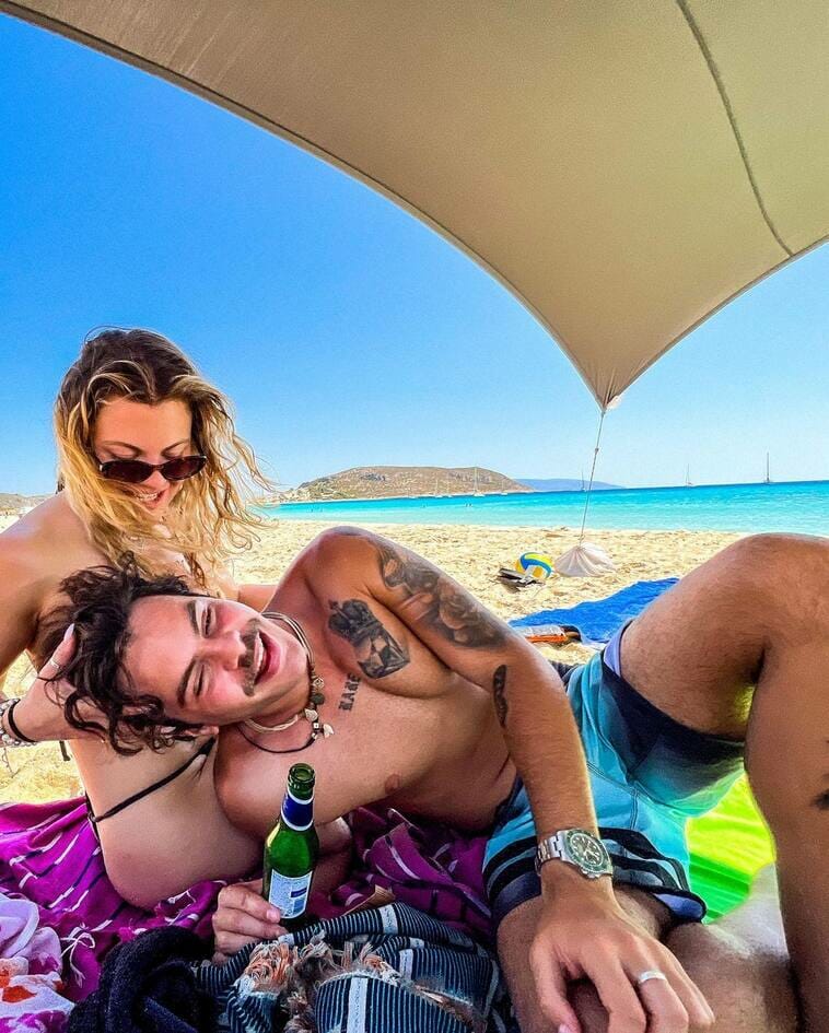 Άγγελος Λάτσιος - Γαία Μερκούρη: Ποιος χωρισμός; Μαζί στις διακοπές τους πιο ερωτευμένοι από ποτέ