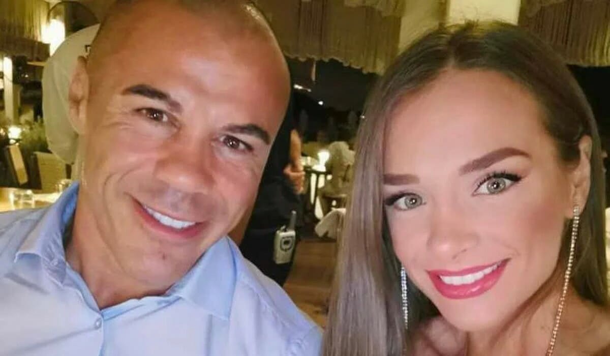 Μιχάλης Ζαμπίδης: Η πρώτη οικογενειακή φωτογραφία με τις δίδυμες κόρες του