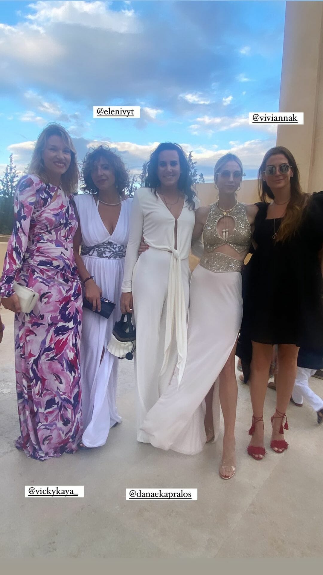 Ευάγγελος Μπούσης-Πίτερ Ντούντας: Το ζευγάρι βάφτισε τα παιδιά του παρουσία του Αρχιεπισκόπου Αμερικής