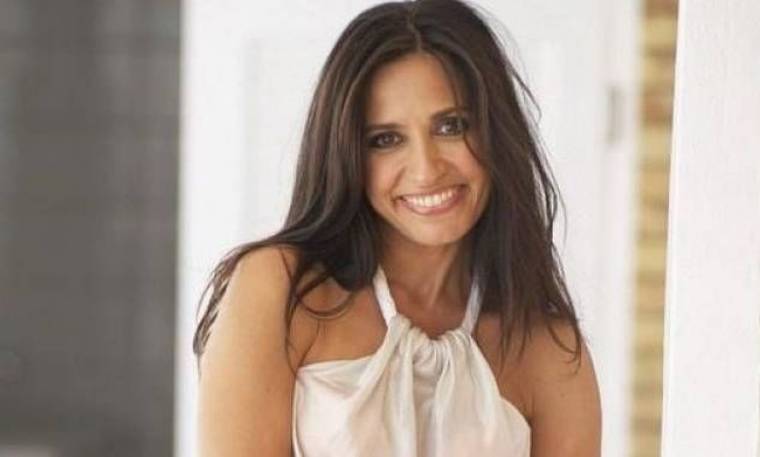 Βάσω Γουλιελμάκη: Ποζάρει με μπικίνι στα 52 της και εντυπωσιάζει