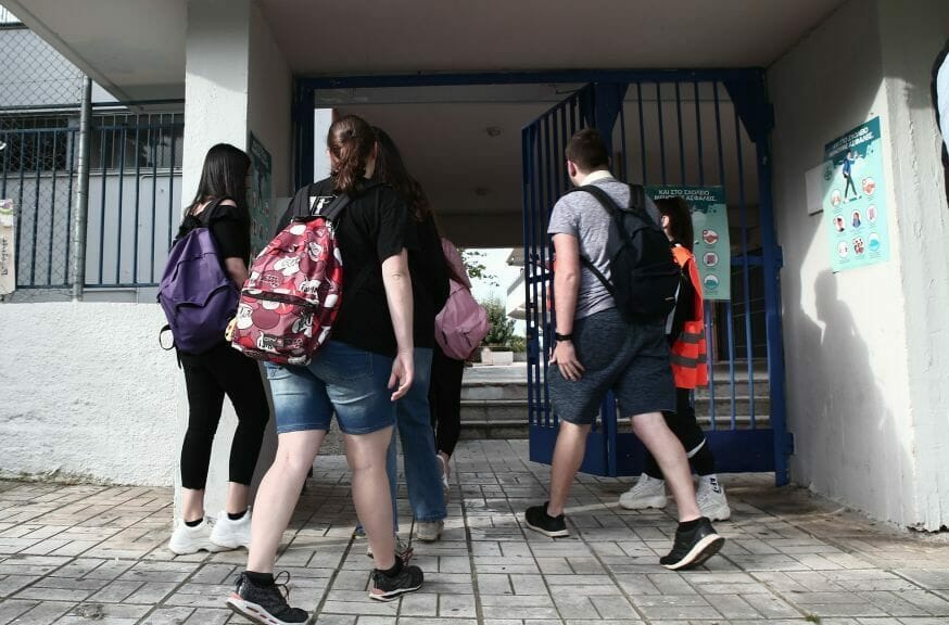 Ματίνα Παγώνη: «Θα είναι κοροϊδία να ανοίξουν τα σχολεία με μάσκες όταν όλοι πήγαν διακοπές χωρίς αυτές»