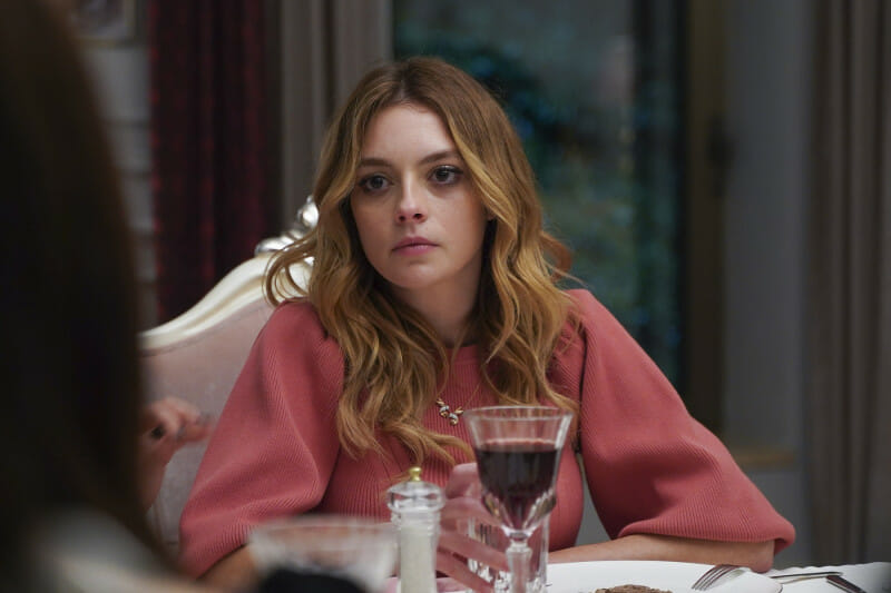 Άπιστος Spoiler: η Ντερίν εξαφανίζεται για μήνες