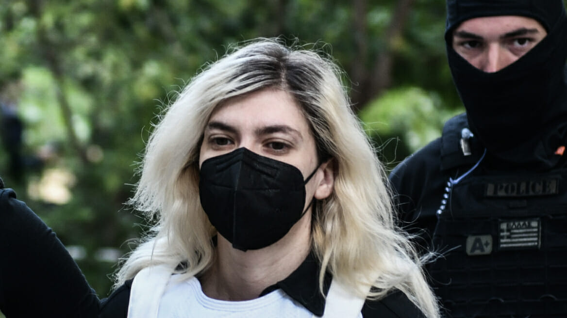 Ρούλα Πισπιρίγκου: Ο Αλέξης Κούγιας ανέλαβε την υπεράσπισή της