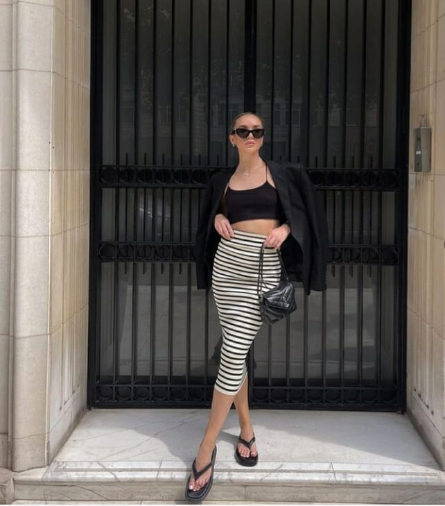 Στιλάτη τον Αύγουστο: Πέντε σύνολα που φοράμε στην πόλη και θα σας ξετρελάνουν!