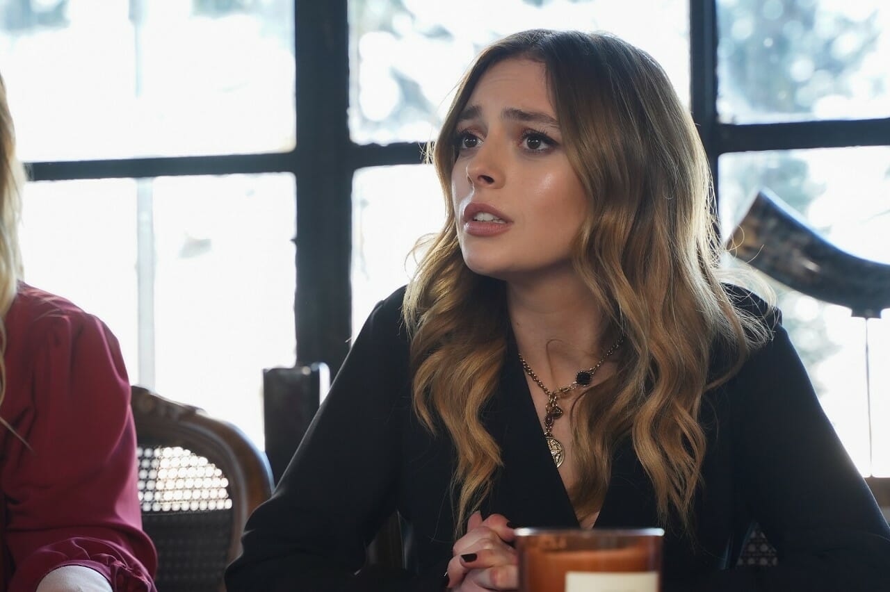 Άπιστος: η Ντερίν ανησυχεί πως ο άντρας της δεν έχει ξεπεράσει ακόμα την Ασιγιά