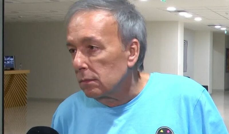 Μικρούτσικος: «Όταν πεθάνει η πρώτη μου γυναίκα την τέφρα την είχα στο σπίτι για δυο χρόνια»