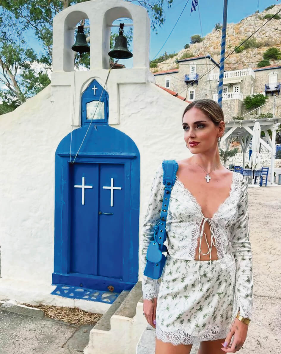 Πόλος έλξης και αυτό το καλοκαίρι η Ελλάδα για πολλούς διάσημους