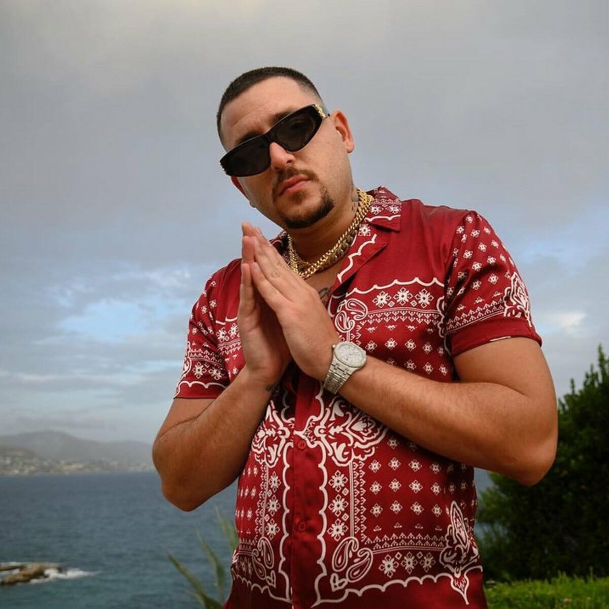 Παππούς Mad Clip: «Πάνω από όλα είχε την Αρετή - Την είχε ερωτευτεί και υπέφερε»