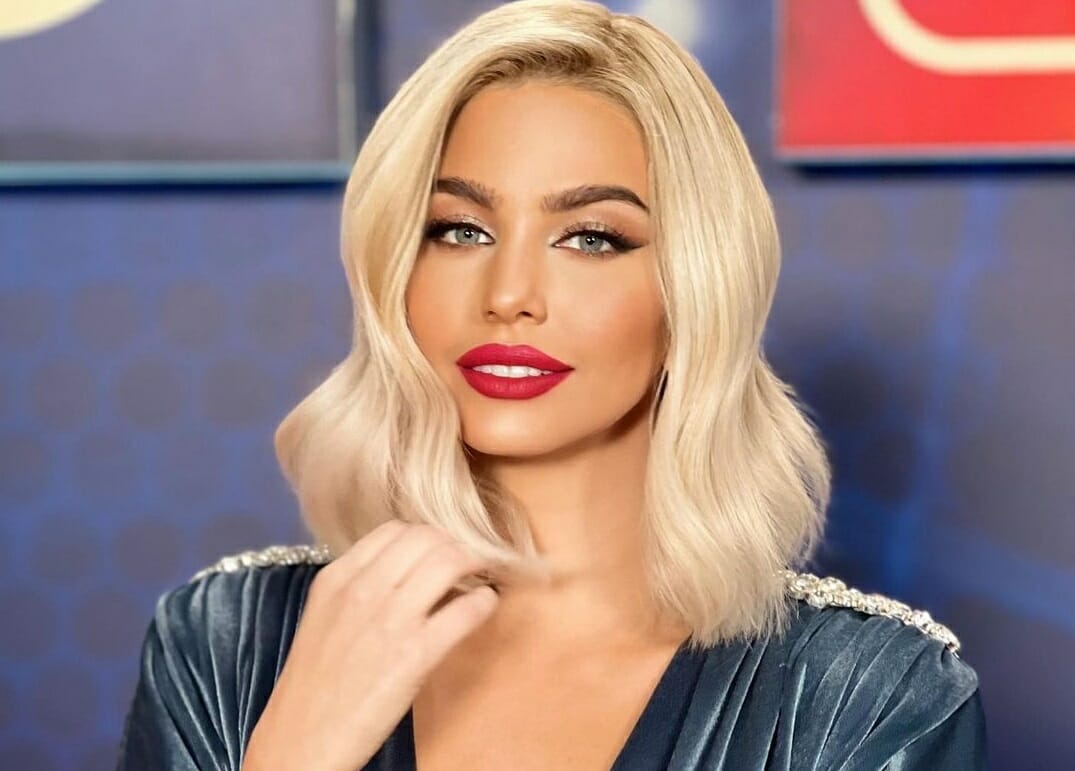 Βάλια Χατζηθεοδώρου: Η σύγκριση με την Λάουρα Ναργες και η στήριξει στην Παπαγεωργίου