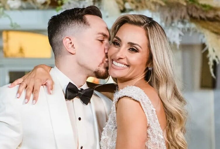 Μιλλούση - Πετρούνιας: To συγκινητικό βίντεο με αφορμή την πρώτη επέτειο του γάμου τους!