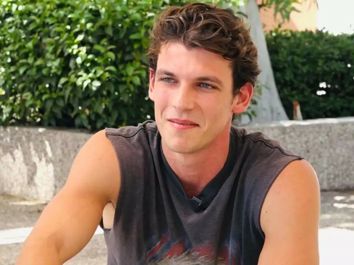 Βασίλης Μίχας: Ο ηθοποιός από τη «γη της ελιάς» αποκαλύπτει - «Άρχισα να έχω βουλιμικές τάσεις»