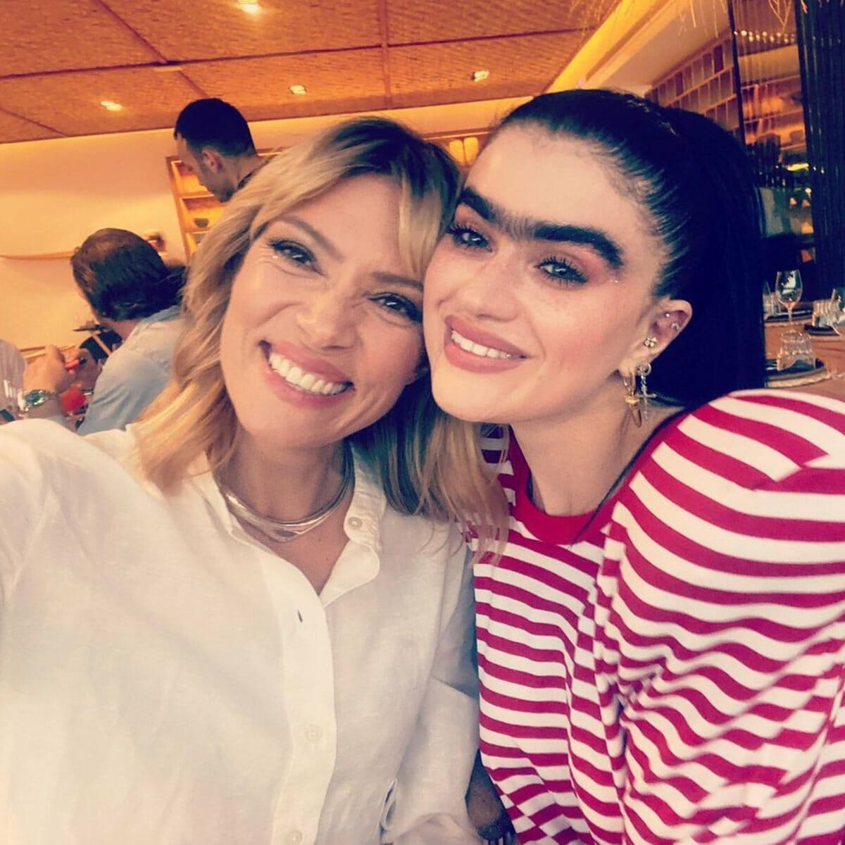 Βίκυ Καγιά – Σοφία Χατζηπαντελή: Τα 8 αμήχανα δευτερόλεπτα που «φουντώνουν» την κόντρα τους στο GNTM