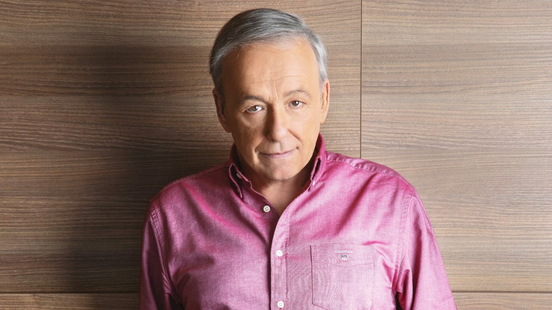 «Πέθαναν» τον Ανδρέα Μικρούτσικο και εκείνος... τους κάλεσε στην κηδεία του