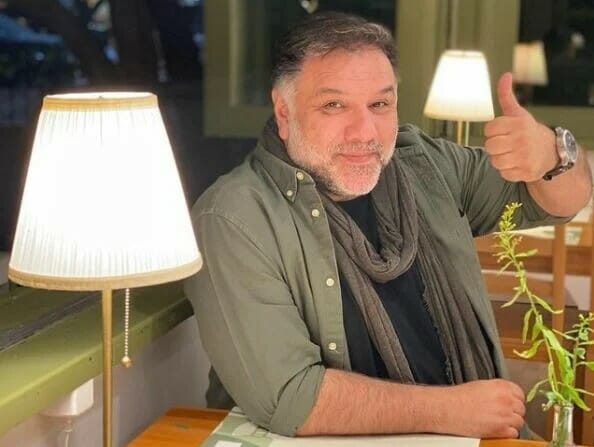 Γρηγόρης Αρναούτογλου: Σπάνιες φωτογραφίες μέσα από το σπίτι του