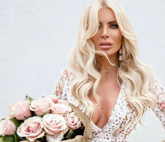 Κατερίνα Καινούργιου: «Με χαρά θα πήγαινα στον γάμο της Σπυροπούλου και του Σταθοκωστόπουλου»