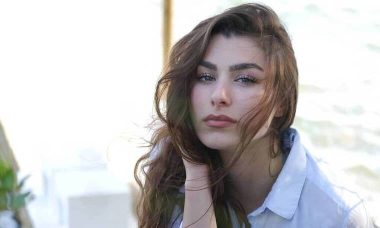 Χρύσα Μιχαλοπούλου: Η πρώτη έξοδος της συντρόγου του Κουτσόπουλου μετά τη γέννηση του γιου τους