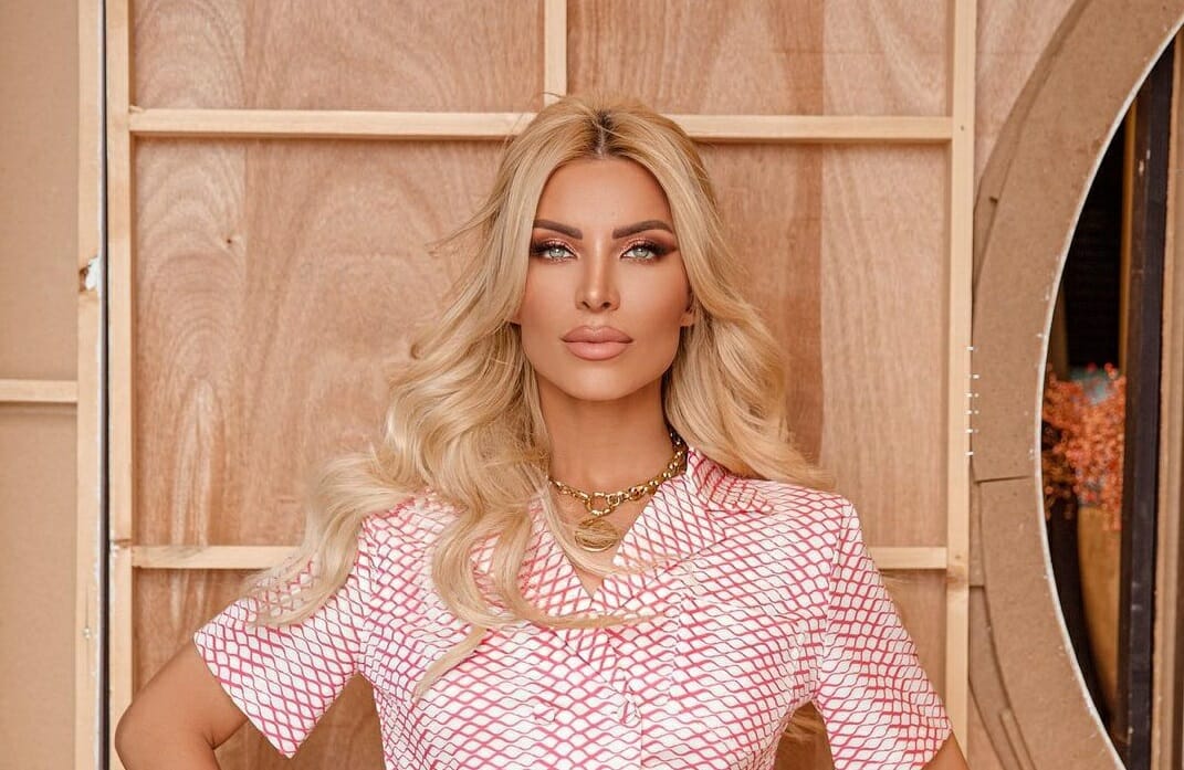 Κατερίνα Καινούργιου: «Κι εγώ έχω κάνει βλακείες, είχα πει γοητευτικό τον Γιώργο Λιάγκα»