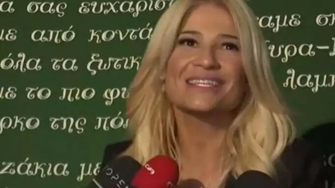 Φαίη Σκορδά: Το άναμμα του δέντρου στην Τεχνόπολη και η πρώτη δήλωση για το νέο μέλος στην εκπομπή της