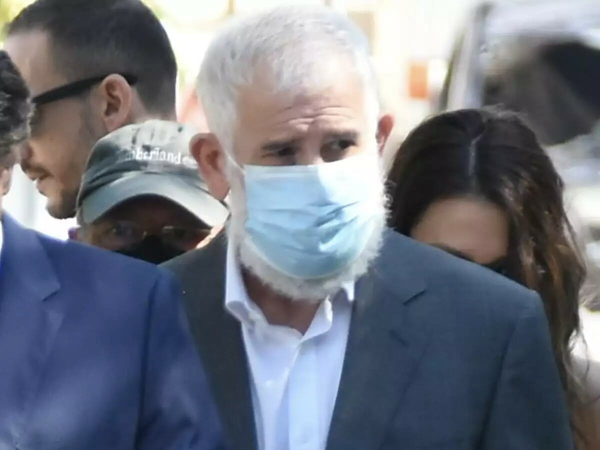 Πέτρος Φιλιππίδης: Άγριος τσακωμός στη δίκη του - «Τόσο καιρό με προκαλούν»