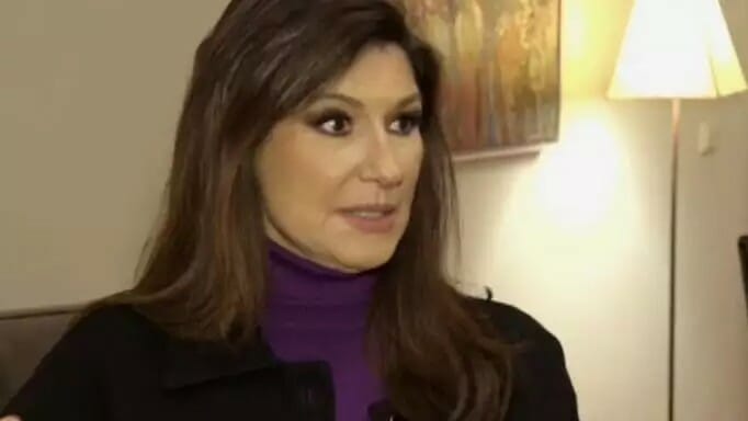 Ειρήνη Νικολοπούλου: «Όταν αποφάσισα να σταματήσω από την τηλεόραση, η μητέρα μου έπαθε ένα επεισόδιο και έφυγε από τη ζωή»