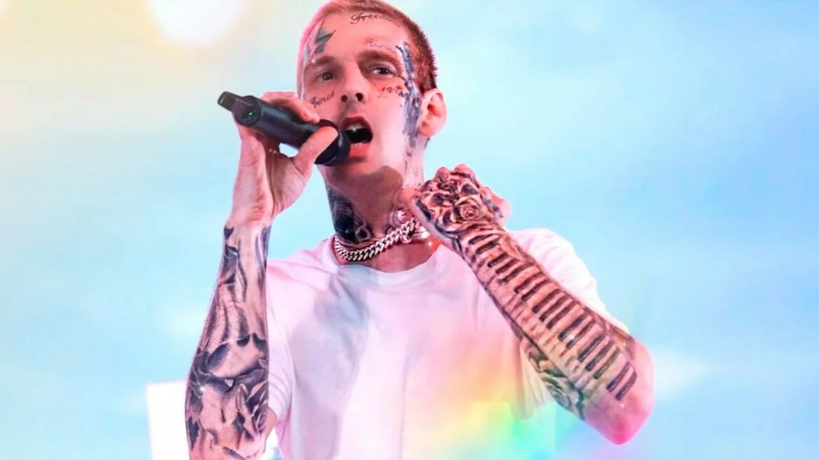 Άαρον Κάρτερ: Πνιγμένος στη μπανιέρα του σπιτιού του ο αδερφός του τραγουδιστή των «Backstreet Boys» και πρώην της Χίλαρι Νταφ