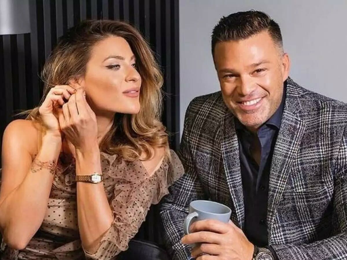 Κώστας Σόμμερ: Η έκπληξη στην εγκυμονούσα σύζυγό του για την επέτειό τους