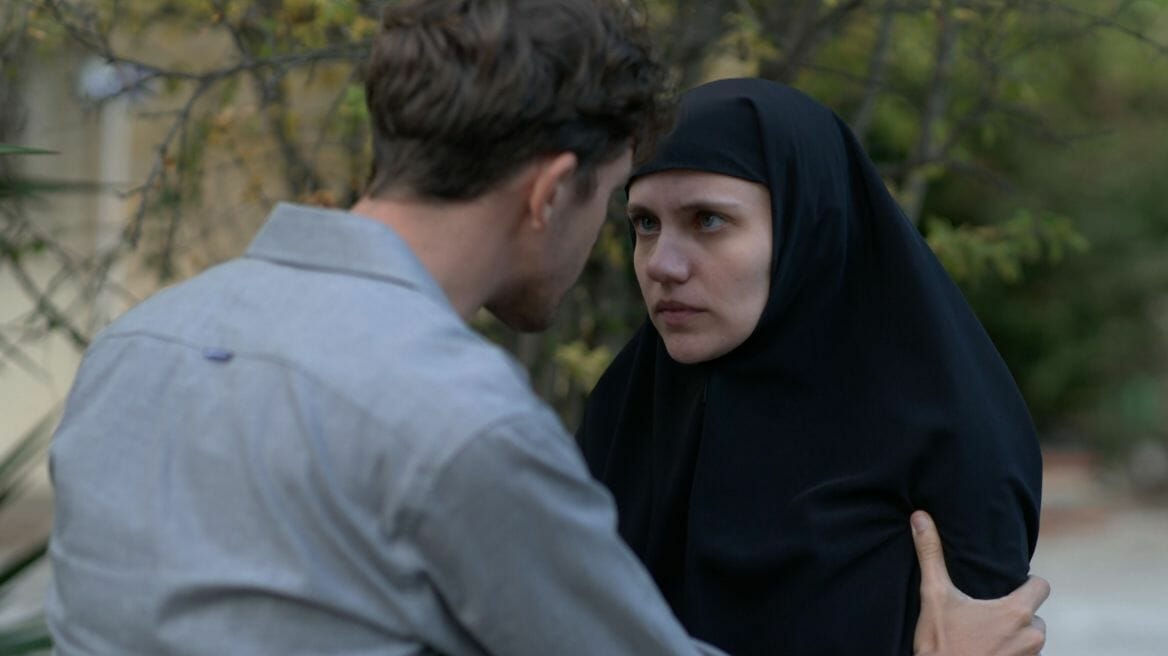 Μαύρο Ρόδο: Το φρικτό μυστικό που έρχεται στη φόρα!