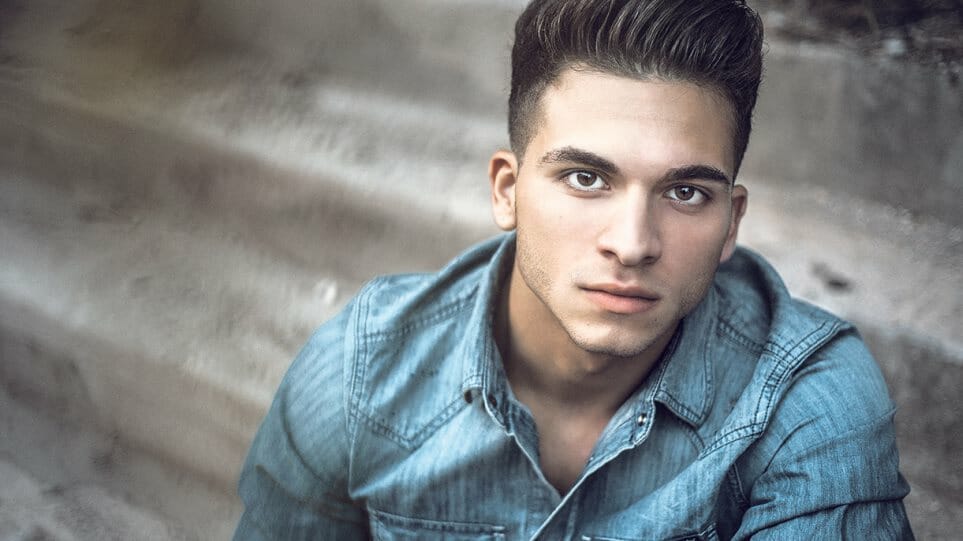 Στέλιος Λεγάκης: Ετοιμάζεται να ανέβει τα σκαλιά της εκκλησίας με την σύντροφό του