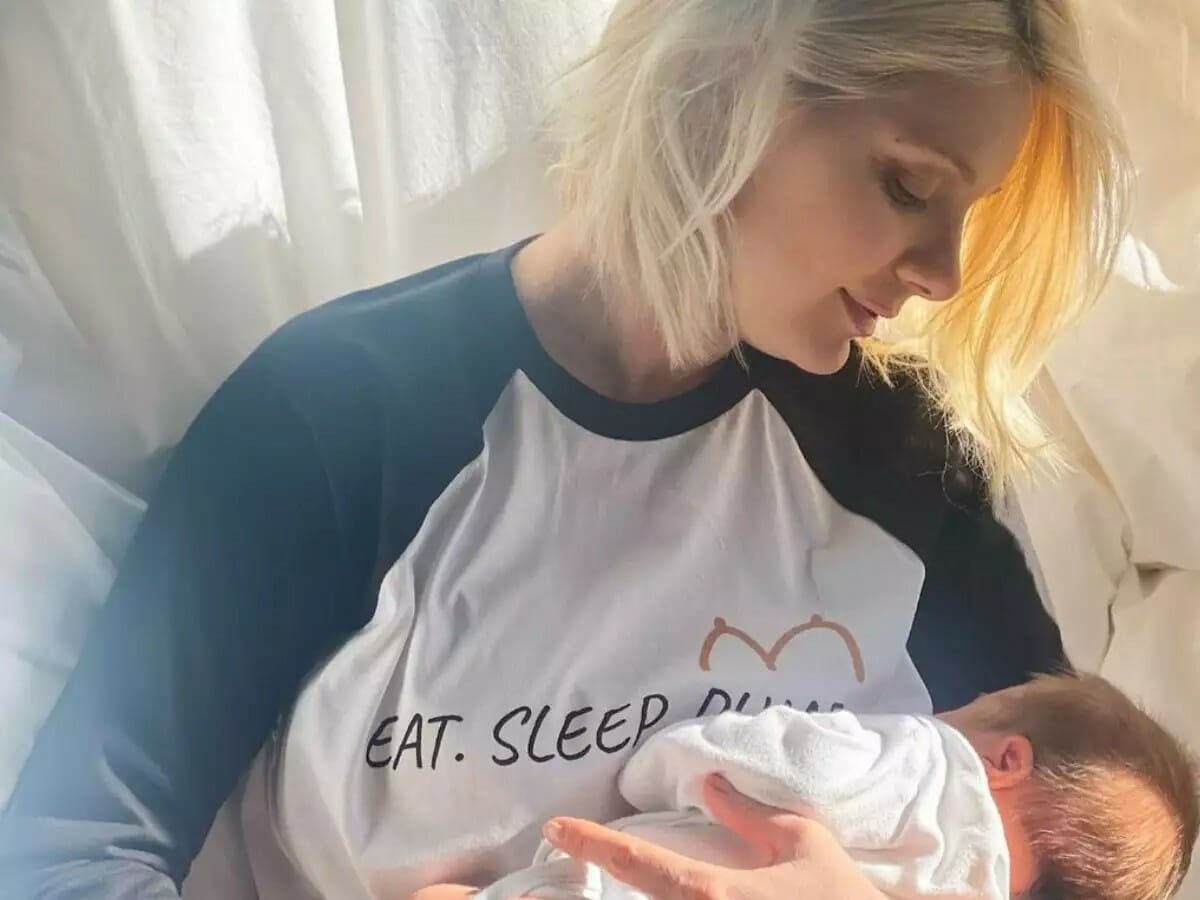 Άρτεμις Αστεριάδη: Στο νοσοκομείο ο νεογέννητος γιος της