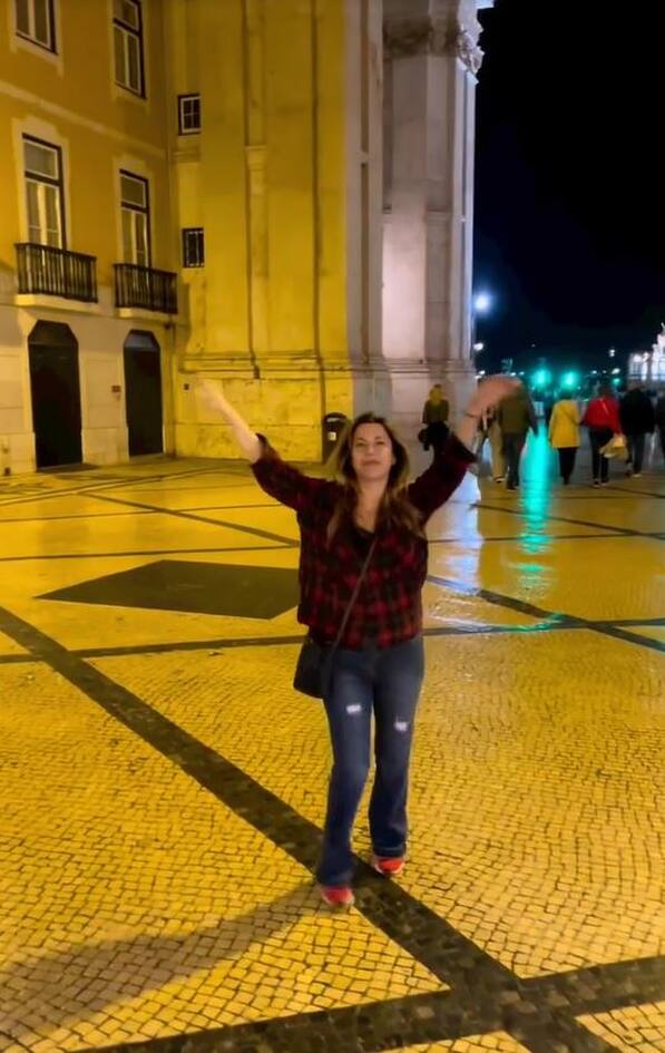 Δήμητρα Παπαδοπούλου: Το τσιφτετέλι της σε πλατεία της Πορτογαλίας που έγινε viral